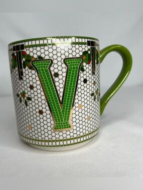 Anthropologie Festive Bistro Tile Monogram Mug- Letter V. Holiday Garland. 12oz